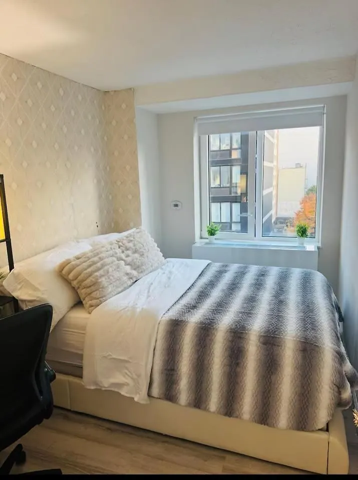 New Bright & Modern 4Bd 2Ba Apartment W Doorman, Gym, Lounge, Near West Harlem New York