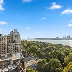 Hotel Riverside Tower, Nova Iorque